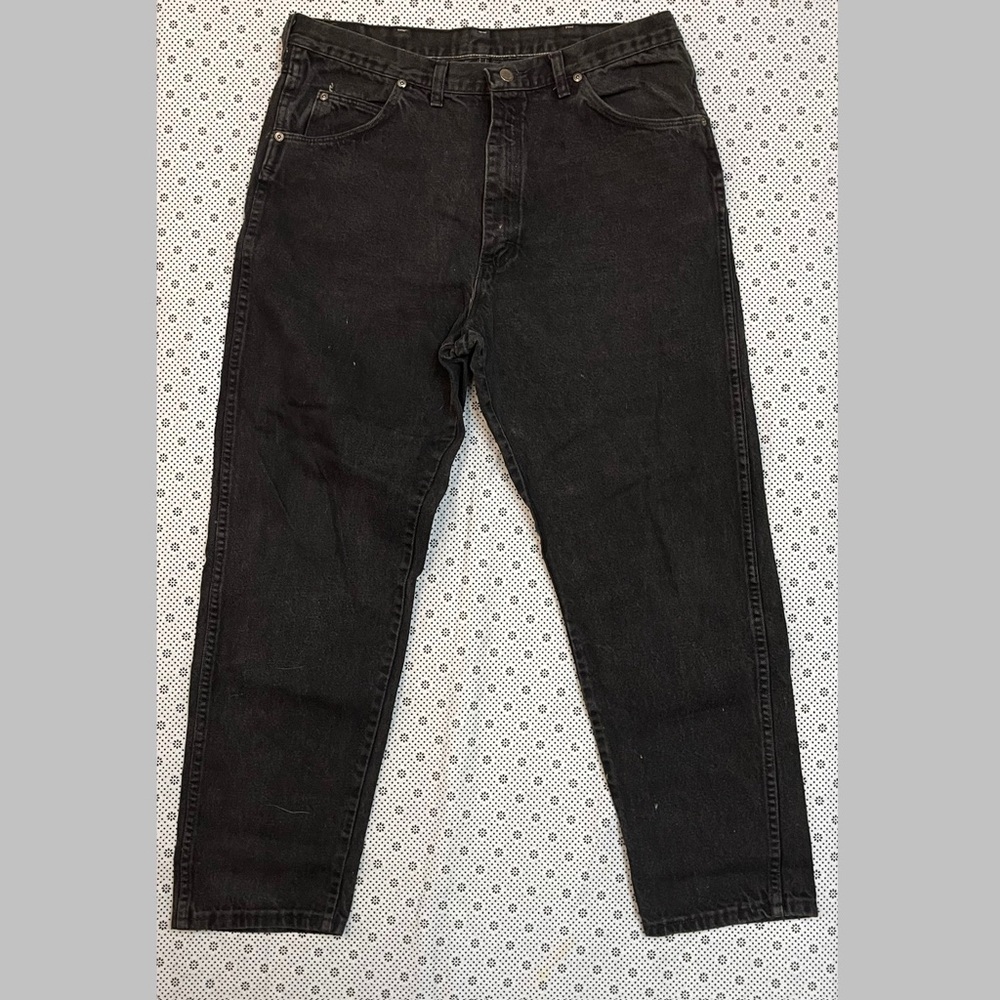 Wrangler Men's Black Relaxed Jeans